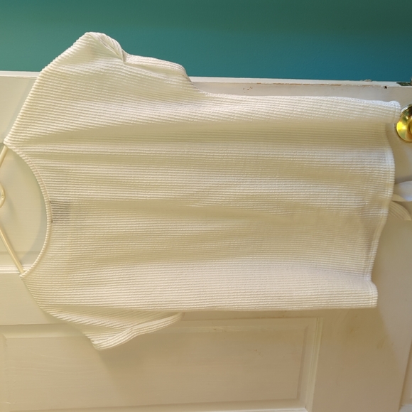 WD White Ribbed Shirt - Picture 5 of 7